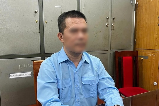 Ngọc “sủi” bị khởi tố