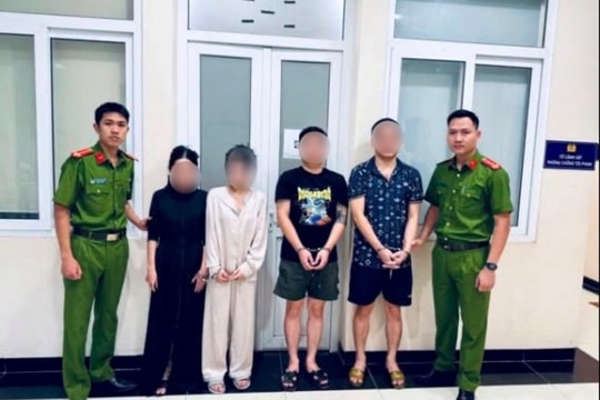 Phát hiện hai cô gái vừa sử dụng ma túy, công an bắt giữ 3 đối tượng