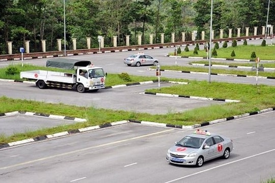 Đào tạo, sát hạch lái xe: Nhiều thủ tục được rút gọn, giải quyết trực tuyến