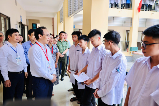 Bộ trưởng Hoàng Minh Sơn: Bảo đảm quyền lợi thí sinh trong mọi tình huống phát sinh