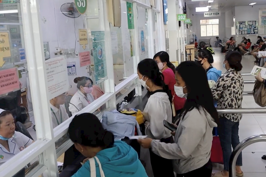 Cảnh báo dịch sốt xuất huyết đến sớm, nhiều ca trở nặng vì tự điều trị