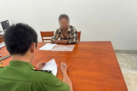 Vận động thành công đối tượng truy nã ra đầu thú