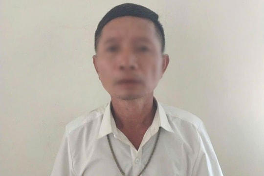 Bắt giữ đối tượng cầm dao gây rối trước cổng bệnh viện