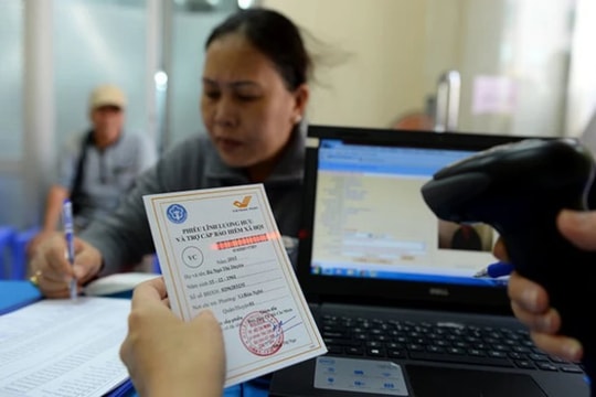 Trường mầm non yêu cầu làm việc 3 năm mới được đóng bảo hiểm, có đúng luật?