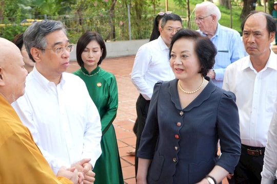 Các mốc tổ chức lễ tưởng niệm, kỳ siêu ở công viên Lê Thị Riêng