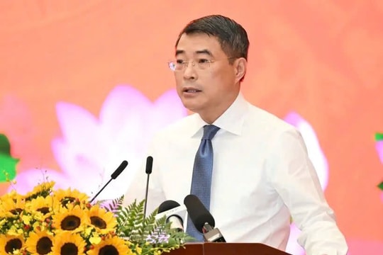 Thủ tướng Chính phủ: Tăng trưởng 2 con số không thể đi theo lối mòn cũ