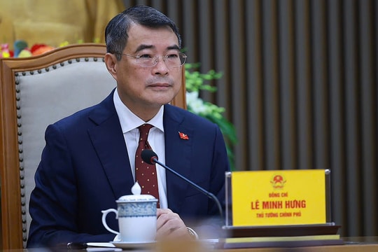 Thủ tướng Lê Minh Hưng điện đàm với Thủ tướng Trung Quốc Lý Cường