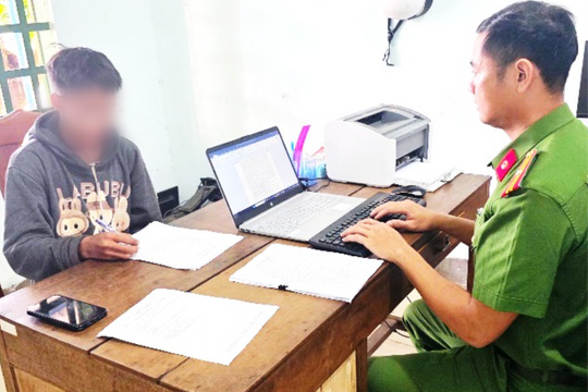 Bắt giữ thanh niên trốn truy nã khi đang chờ xét xử