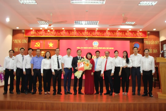 Công bố quyết định bổ nhiệm Phó Chánh án TAND khu vực 7