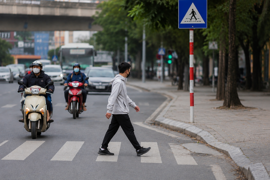 Không cầm vô lăng vẫn có thể gây tai nạn giao thông