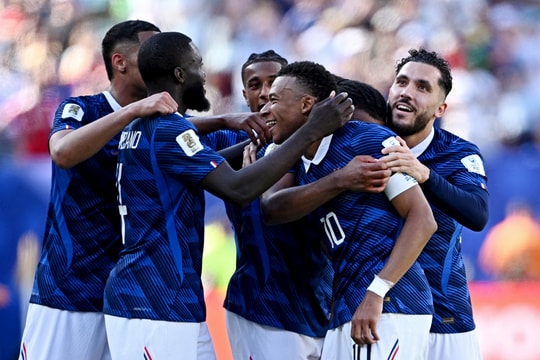 Pháp – Senegal 3 -1 : Cú đúp cho Mbappe