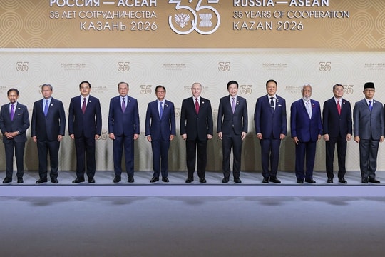 Thủ tướng Lê Minh Hưng dự phiên toàn thể Hội nghị Cấp cao Kỷ niệm 35 năm quan hệ ASEAN - Nga