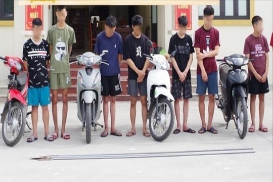Xử lý 16 đối tượng gây rối trật tự công cộng