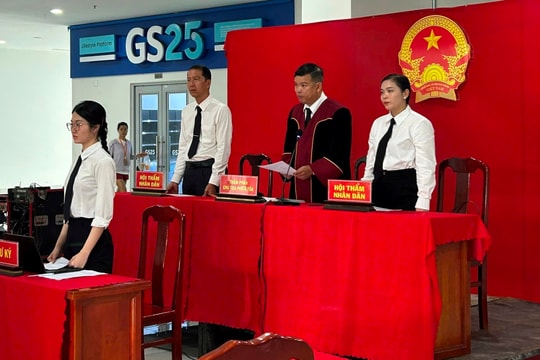 Từ Zalo đến “ship hàng trắng”: Những thủ đoạn ma túy bị phơi bày tại phiên tòa lưu động