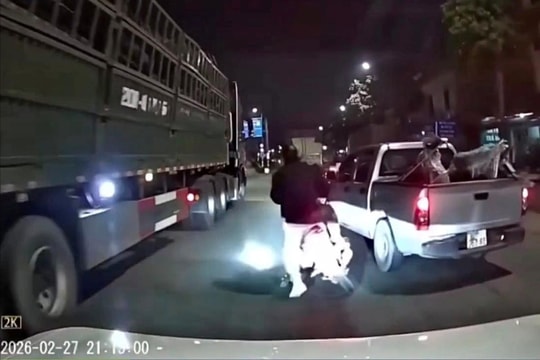 'Tạt đầu' xe: Mối nguy hiểm rình rập trên mỗi cung đường