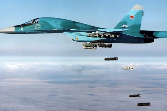 Nga dùng tiêm kích Su-34 tập kích điểm điều khiển UAV Ukraine