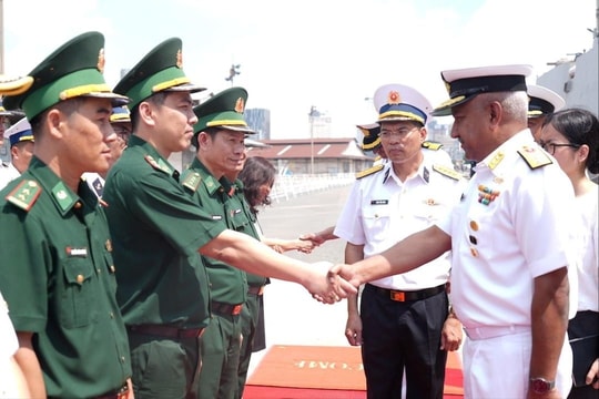 Siết chặt an ninh đón Biên đội tàu Hải quân Ấn Độ