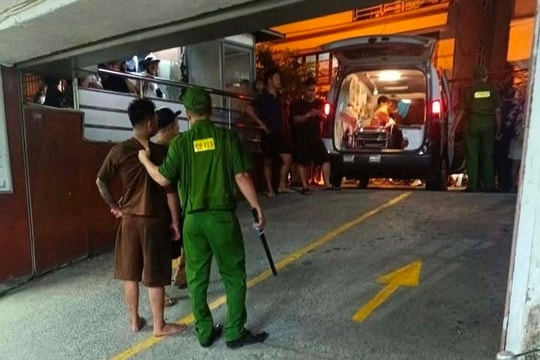 Điều tra vụ dùng hung khí xô xát trên phố Hà Nội