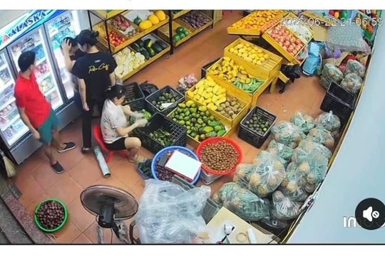 Xác minh vụ người phụ nữ mang thai bị hành hung ở cửa hàng trái cây
