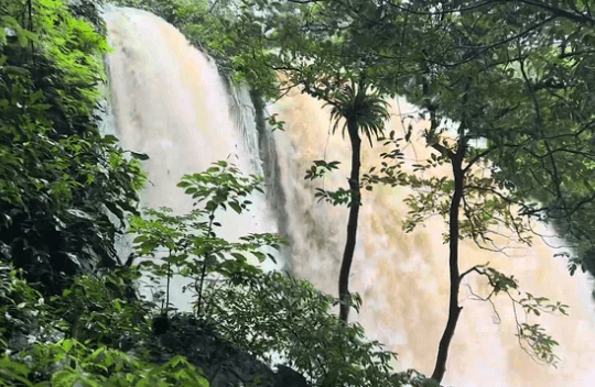 Dư âm chiến tranh