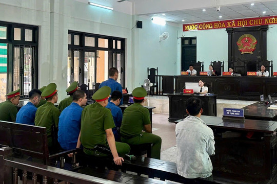 Rủ bạn sử dụng ma túy tại nhà, bị cáo cầm đầu nhận 27 năm tù