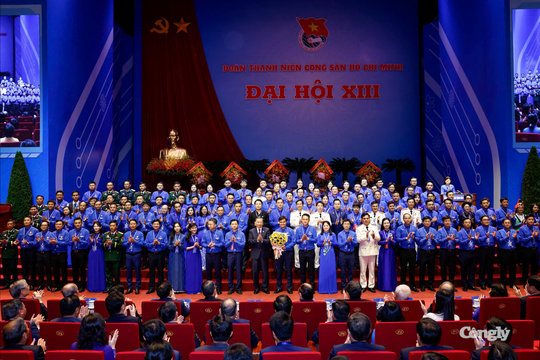 BCH Trung ương Đoàn khóa XIII ra mắt Đại hội