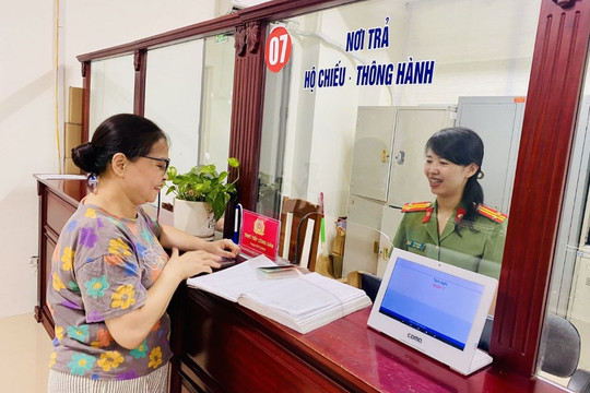Kiến tạo “cửa ngõ số” trong quản lý xuất nhập cảnh