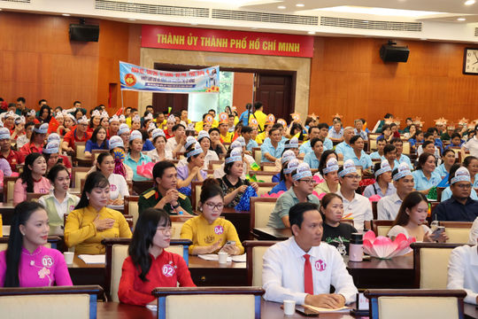 12 thí sinh tranh tài tại Vòng Chung kết xếp hạng Hội thi Báo cáo viên giỏi TP.HCM năm 2026