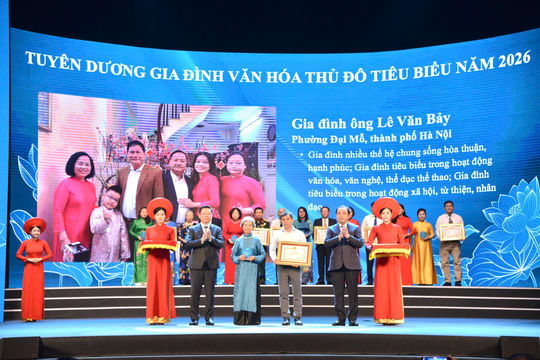Hà Nội tuyên dương 126 gia đình Văn hóa tiêu biểu năm 2026