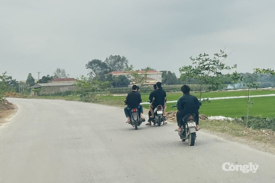 Hiểm họa từ tình trạng thanh thiếu niên lạng lách, đánh võng trên đường