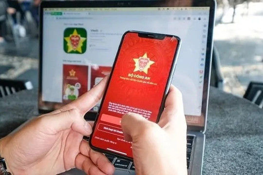 Radio Góc nhận diện: “Hỗ trợ cập nhật VNeID” và cái kết nhiều người mất sạch tiền trong tài khoản