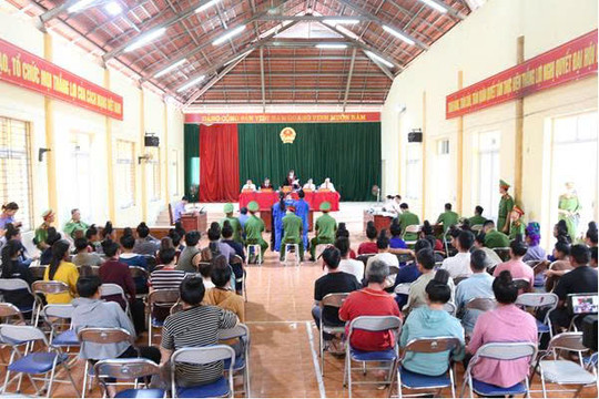 Xét xử lưu động 2 vụ án về ma túy tại Điện Biên