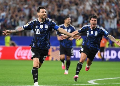 Argentina – Jordan 3 – 1: Messi lại ghi bàn, Argentina toàn thắng vòng bảng