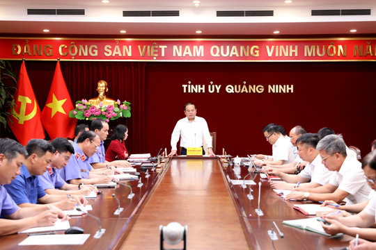 Bí thư Tỉnh ủy Quảng Ninh: Xây dựng đội ngũ cán bộ tư pháp bản lĩnh, liêm chính, tinh thông nghiệp vụ