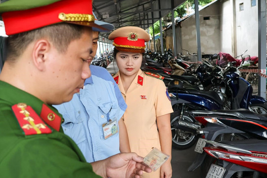 Hà Nội tăng cường quản lý phương tiện giao thông
