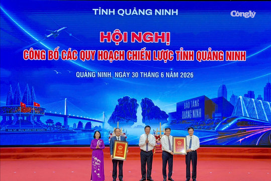 Quảng Ninh nhận Quyết định của Thủ tướng phê duyệt Quy hoạch chung đô thị đến năm 2050
