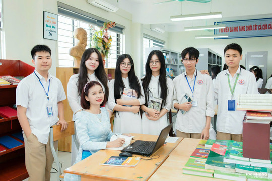 Công bố điểm thi THPT 2026: 4 cách "check" điểm nhanh nhất thí sinh phải biết