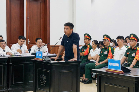 Tạm dừng phiên phúc thẩm vụ án liên quan Tập đoàn Phúc Sơn để làm rõ tình tiết mới