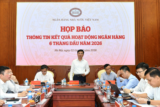 NHNN tiếp tục giữ nguyên lãi suất điều hành để hỗ trợ tăng trưởng