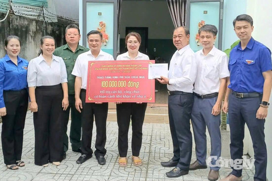 TAND TP.HCM hỗ trợ kinh phí sửa chữa nhà cho công chức có hoàn cảnh khó khăn
