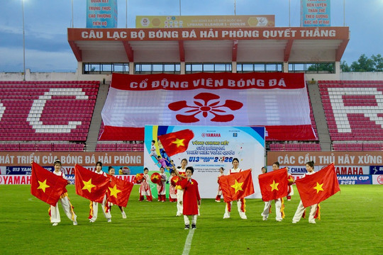 Sôi động ngày hội bóng đá U13 toàn quốc trên sân Lạch Tray