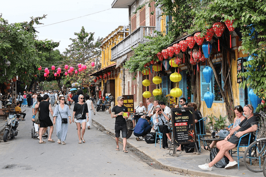 Thu từ hoạt động du lịch đạt 569 nghìn tỷ đồng