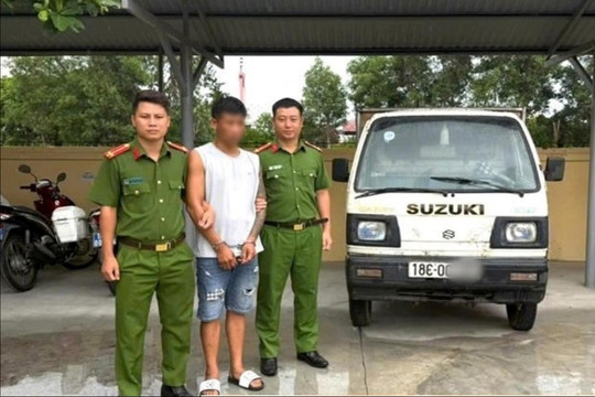 Bắt giữ đối tượng trộm cắp xe ô tô