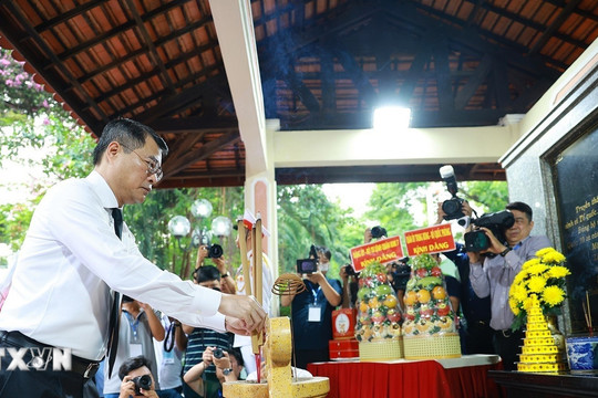 Thủ tướng dự Lễ triển khai tìm kiếm, quy tập hài cốt liệt sỹ tại Công viên Lê Thị Riêng