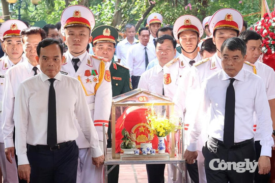 Thủ tướng Chính phủ dự Lễ triển khai tìm kiếm, quy tập hài cốt liệt sĩ tại Công viên Lê Thị Riêng