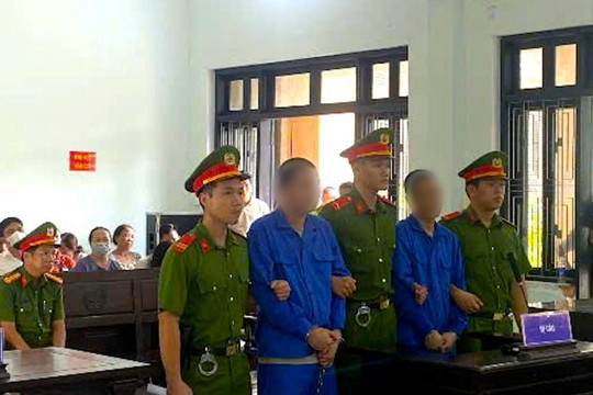 Chia nhỏ ma túy để bán, hai bị cáo nhận án nghiêm khắc