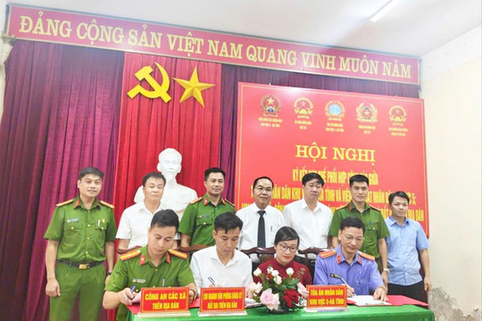 TAND Khu vực 5 - Hà Tĩnh ký Quy chế phối hợp thúc đẩy cải cách tư pháp