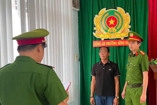 Khởi tố người đàn ông dùng cây sắt đánh bạn nhậu