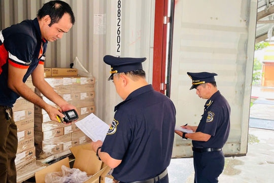 Từ 21/8: Quy định mới về kinh doanh hàng miễn thuế