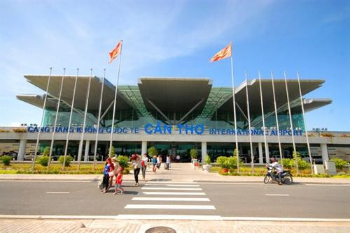 Gần sân bay Cần Thơ nhưng chọn bay từ sân bay Tân Sơn Nhất